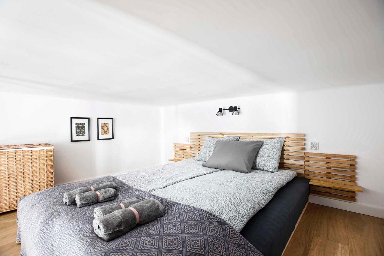 קרקוב Charming Studio With Kitchen - Old Town, Main Station מראה חיצוני תמונה