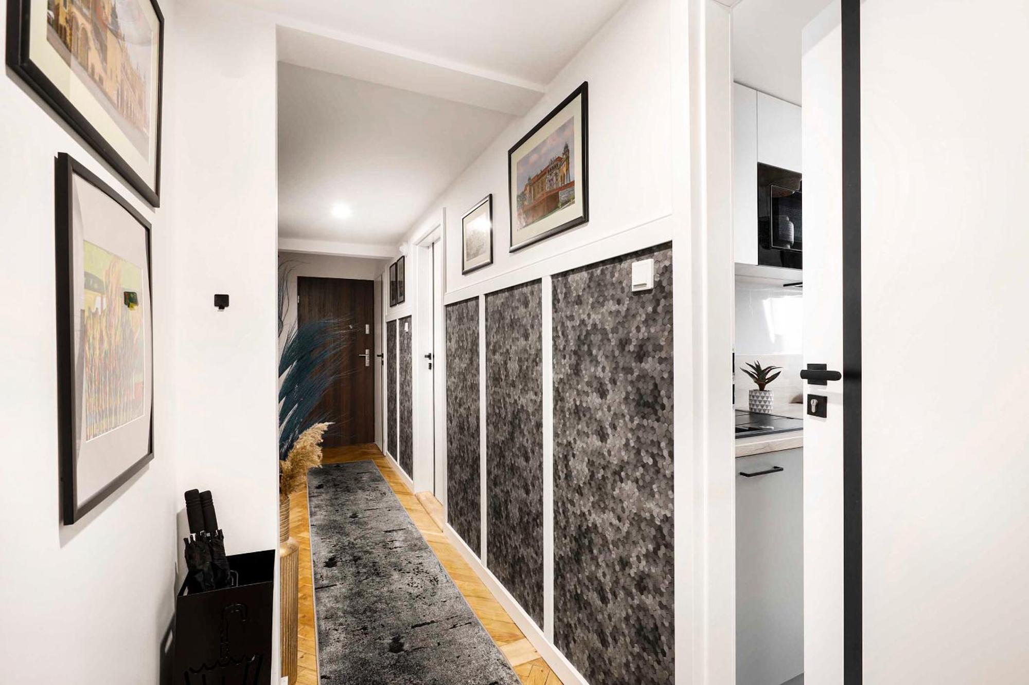 קרקוב Charming Studio With Kitchen - Old Town, Main Station מראה חיצוני תמונה